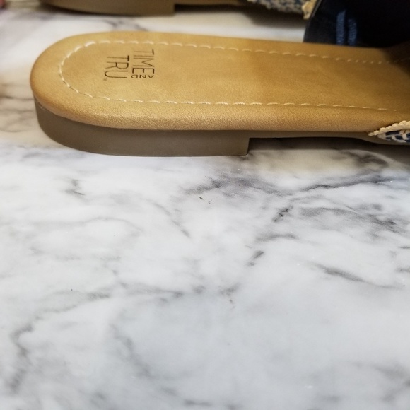 Blue and white sandals ♡ - Picture 3 of 6